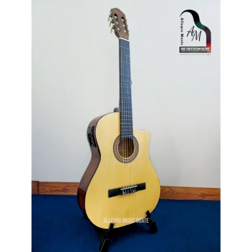 Guitarra Electroclásica Natural, Valenciana